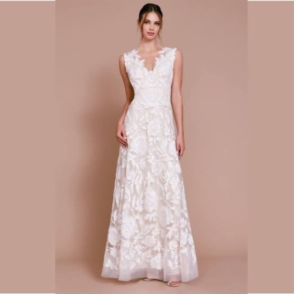TADASHI SHOJI Ivory Floral Lace Romantic Bridal Wedding Gown Maxi Dress 8